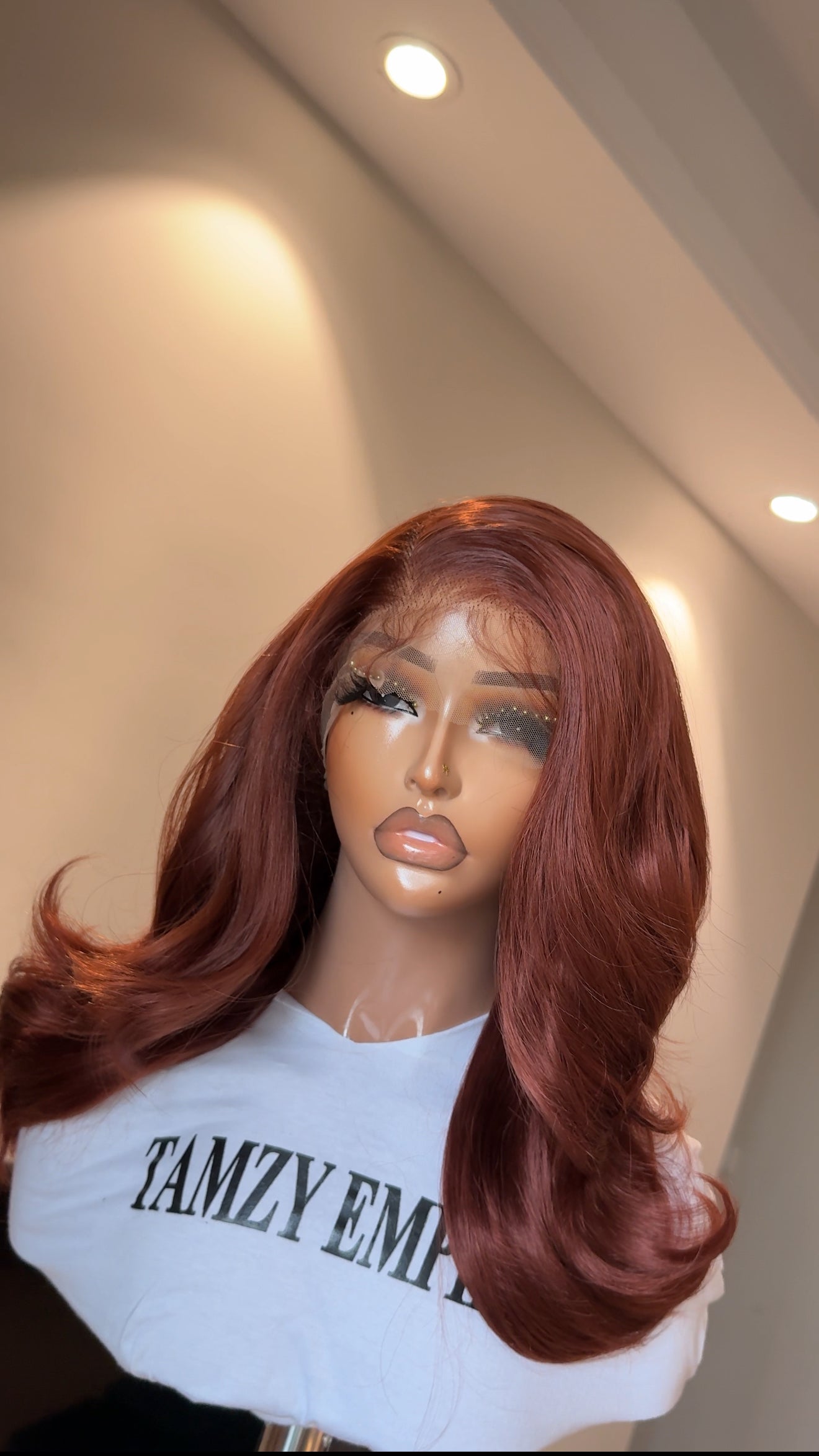 Ginger Lux bounce